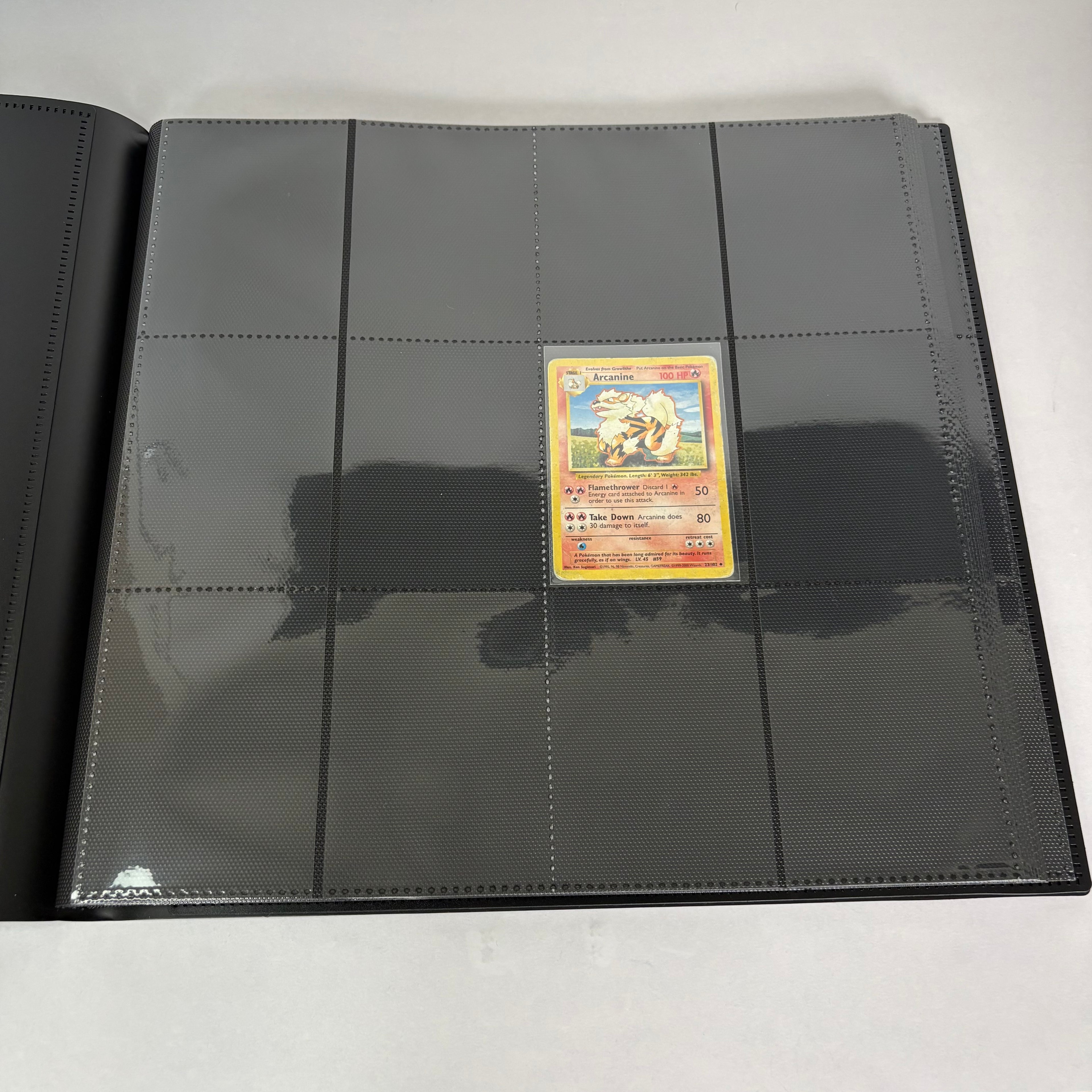 Kortpärm – 480 Kort | 12 Pocket Binder | Svart